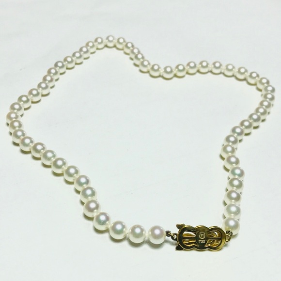 ⭐️HOST PICK⭐️ MIKIMOTO Akoya Pearl Necklace w/18KT Gold Clasp - Picture 7 of 14